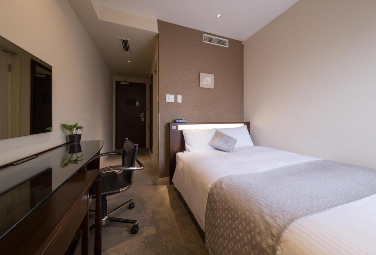 Hotel Tenjin Place Фукуока Екстериор снимка